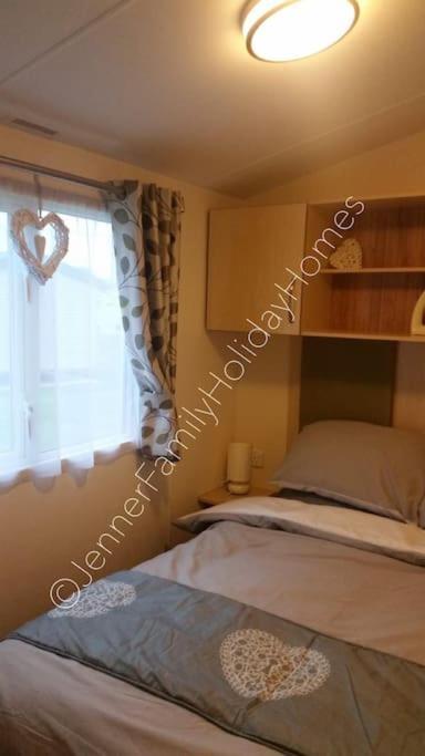 Jenner Family Holiday Homes At Tattershall Lakes Dogdyke Bagian luar foto