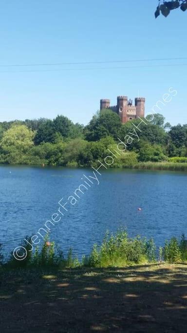 Jenner Family Holiday Homes At Tattershall Lakes Dogdyke Bagian luar foto