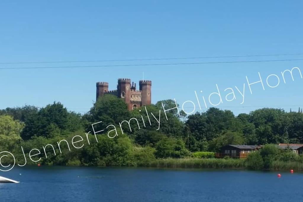 Jenner Family Holiday Homes At Tattershall Lakes Dogdyke Bagian luar foto